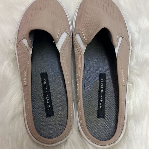 Tommy Hilfiger TWFranks Slip On Sneakers Size 9 BIN 13 - Picture 8 of 9